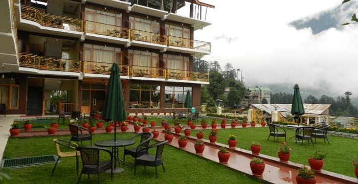 Snow Peak Retreat